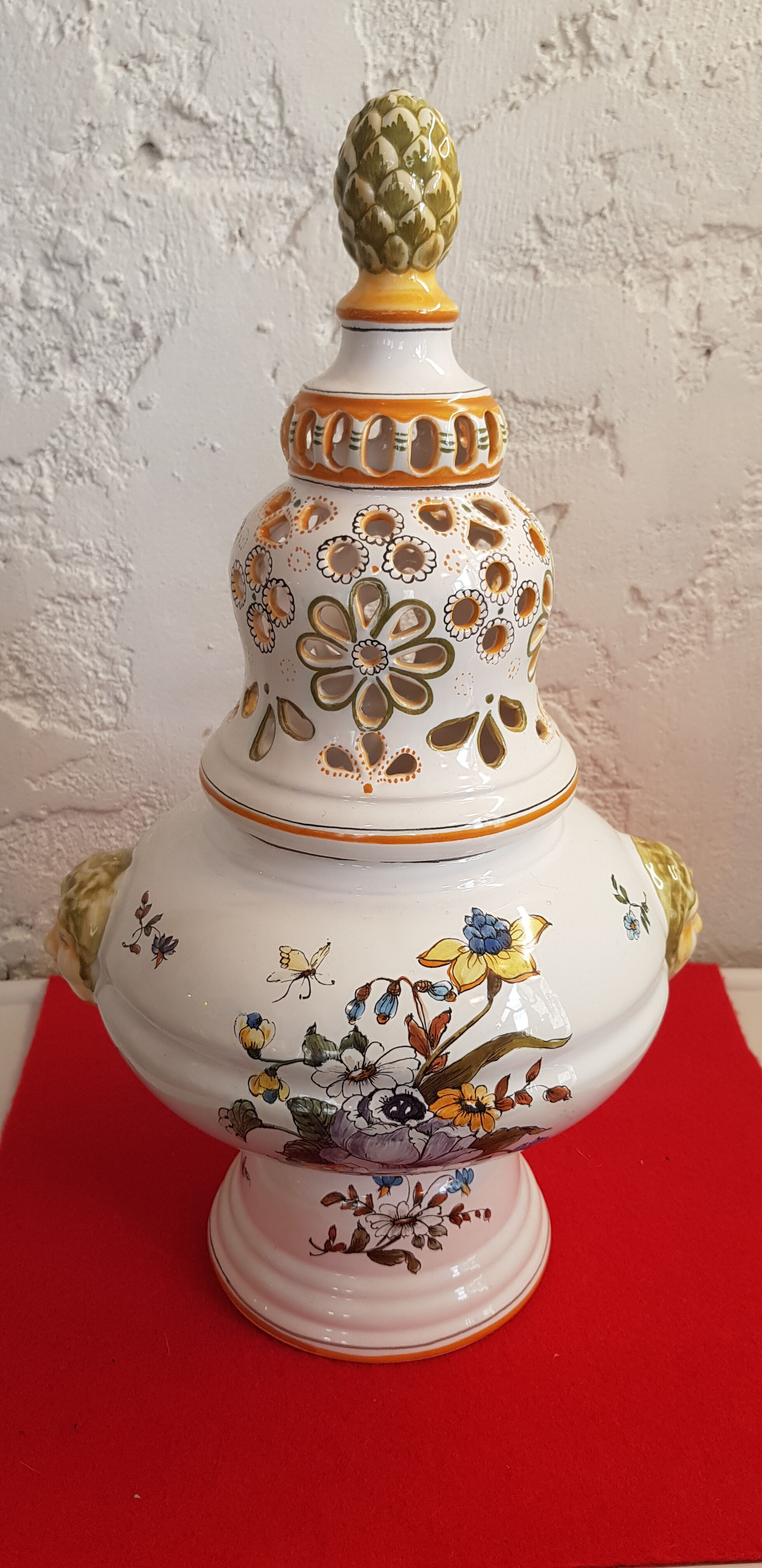 Potiche "Faïence Lallier à Moustier"