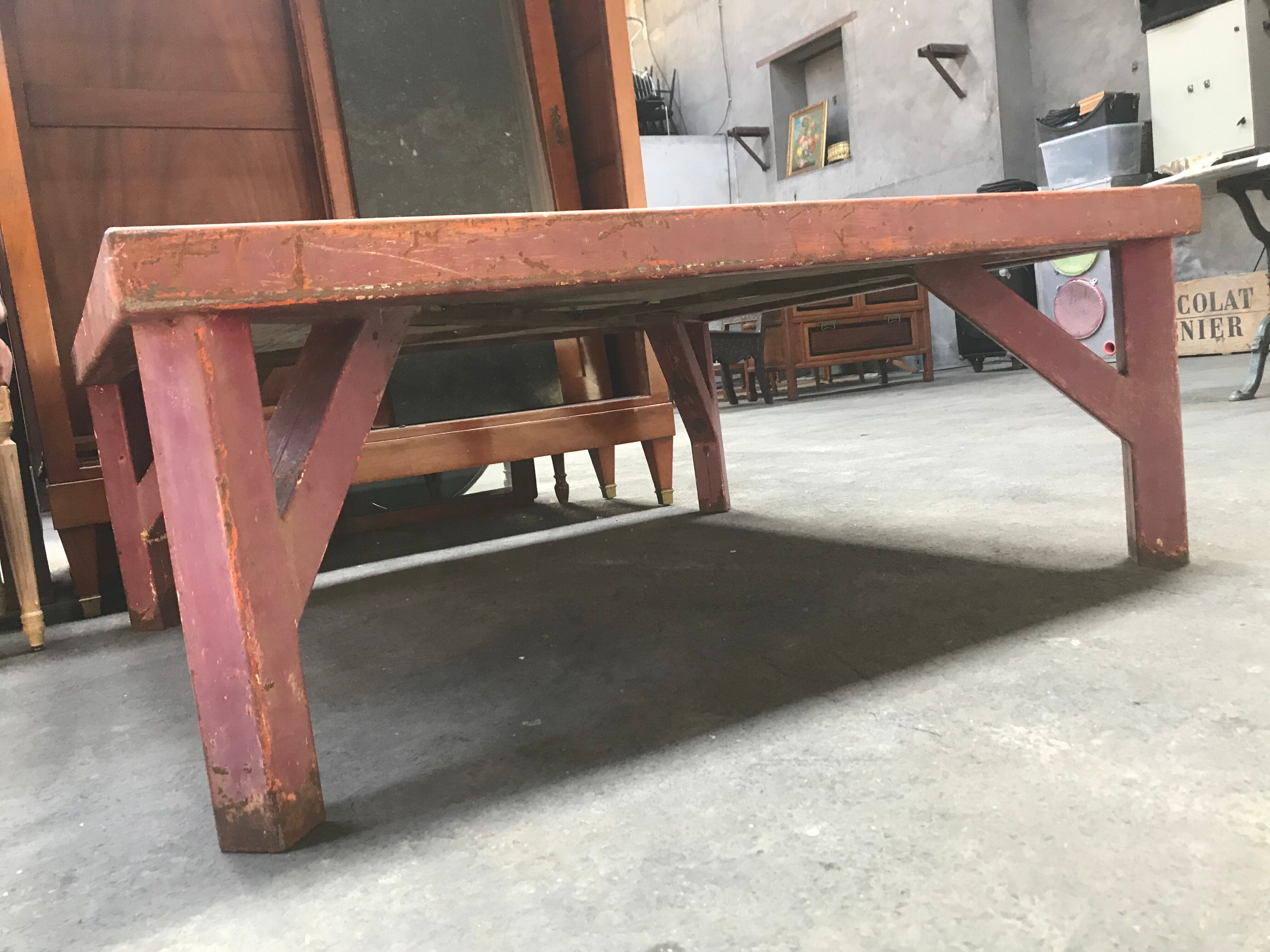 Industrial outdoor coffee table made of iron and wood