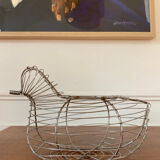 Chicken-shaped egg basket made of metal