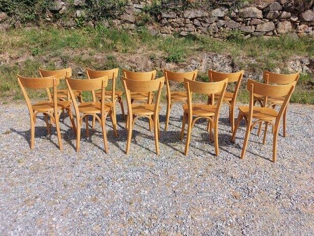 11 chaises bistrot vintage style Baumann