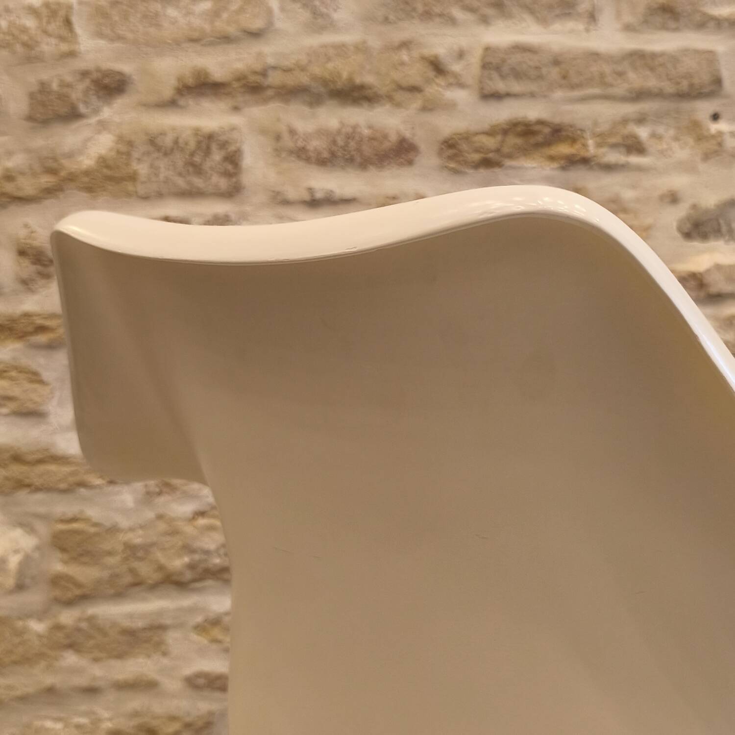 Tulip armchair, design Eero Saarinen, Knoll International, 1950
