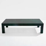Table basse en parchemin teinté vert forêt par Aldo Tura années 60