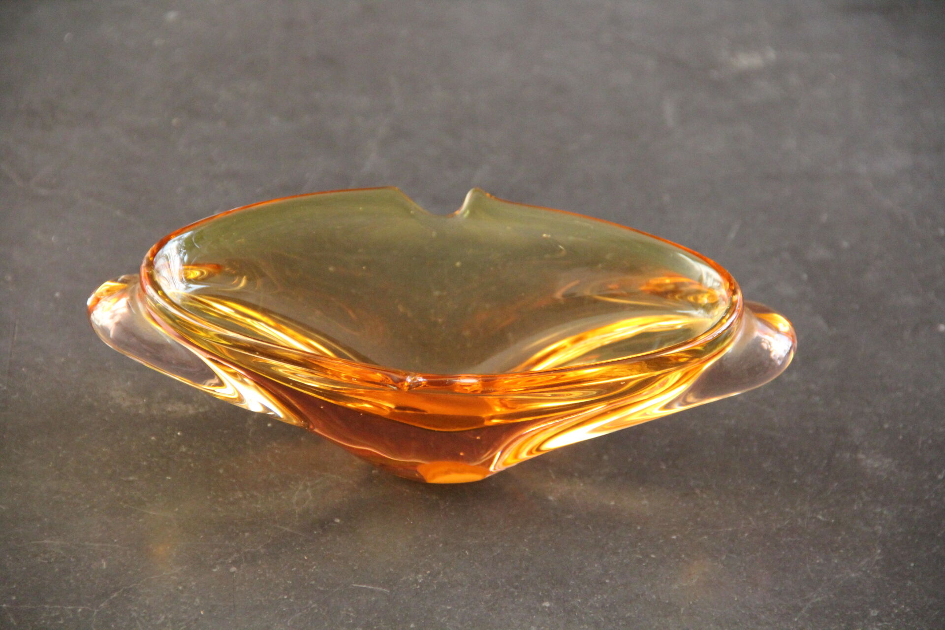 Vintage pocket oblong in crystal yellow tones