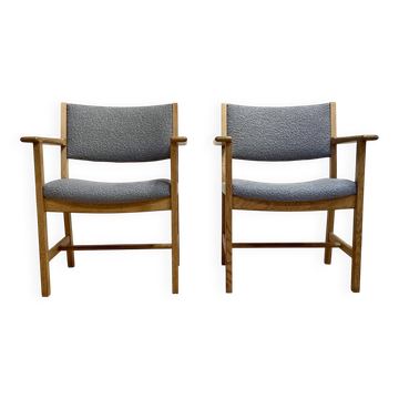 A PAIR OF ARMCHAIRS STAMPED "HANS WEGNER" 1960.