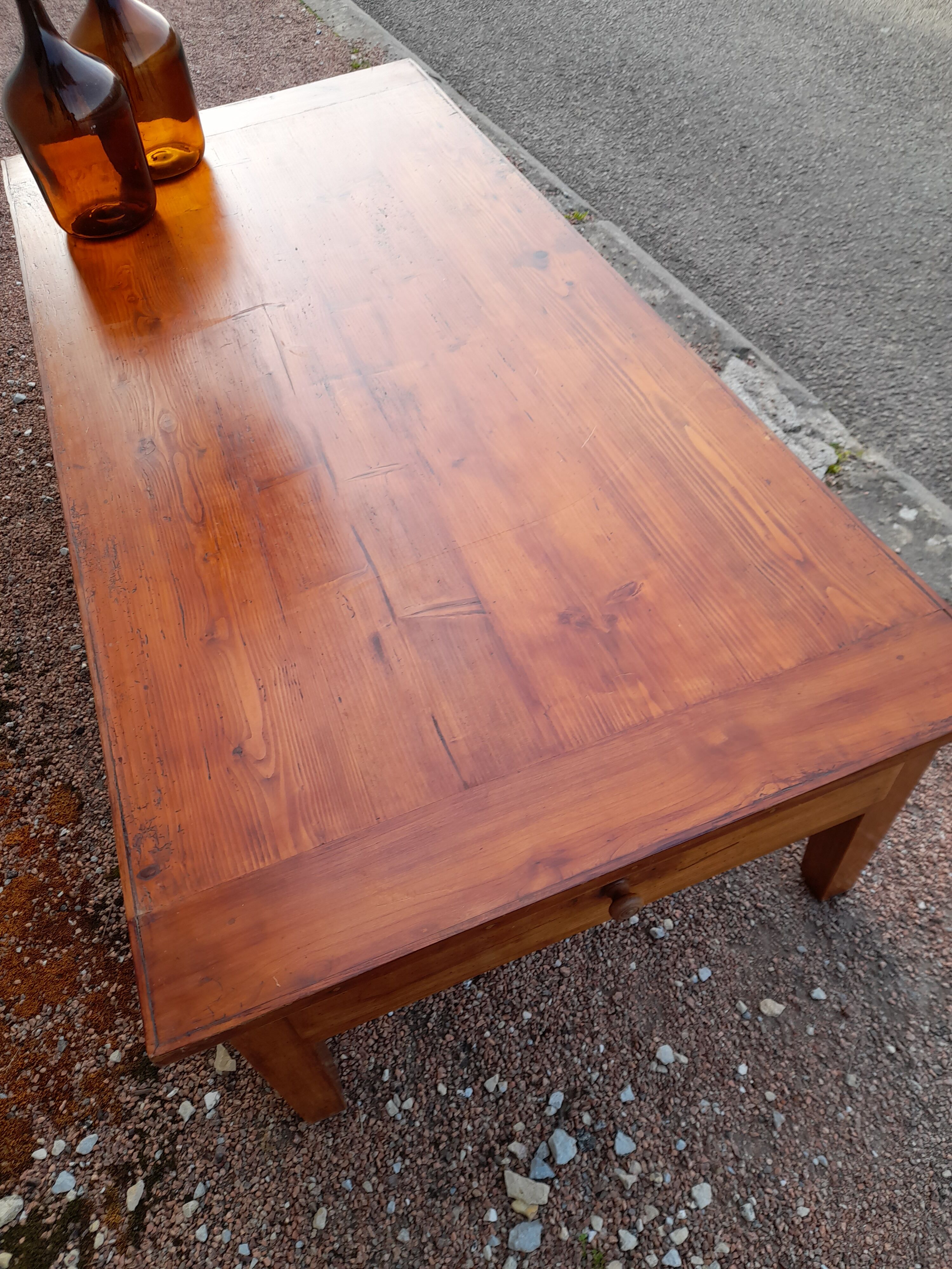 Rustic farm coffee table 3 drawers -1m72