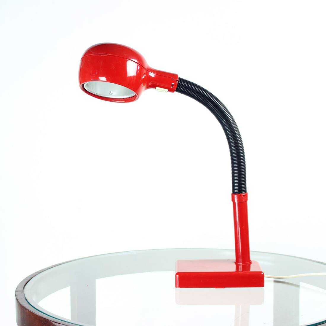 Lampe de table rouge Space Age en plastique, Hongrie 1960