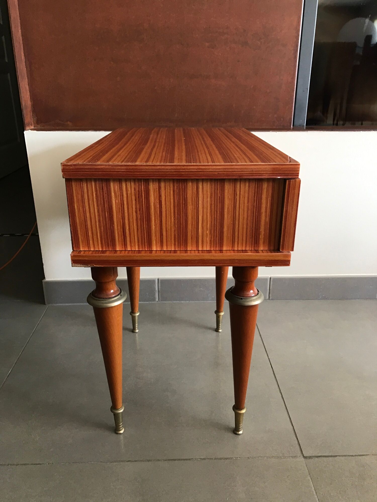 Chevet table in bois massive drawer decor de marquetry and fleur - vintage 60/70 years