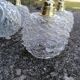 Lot de 4 suspensions globe en verre moulé vintage