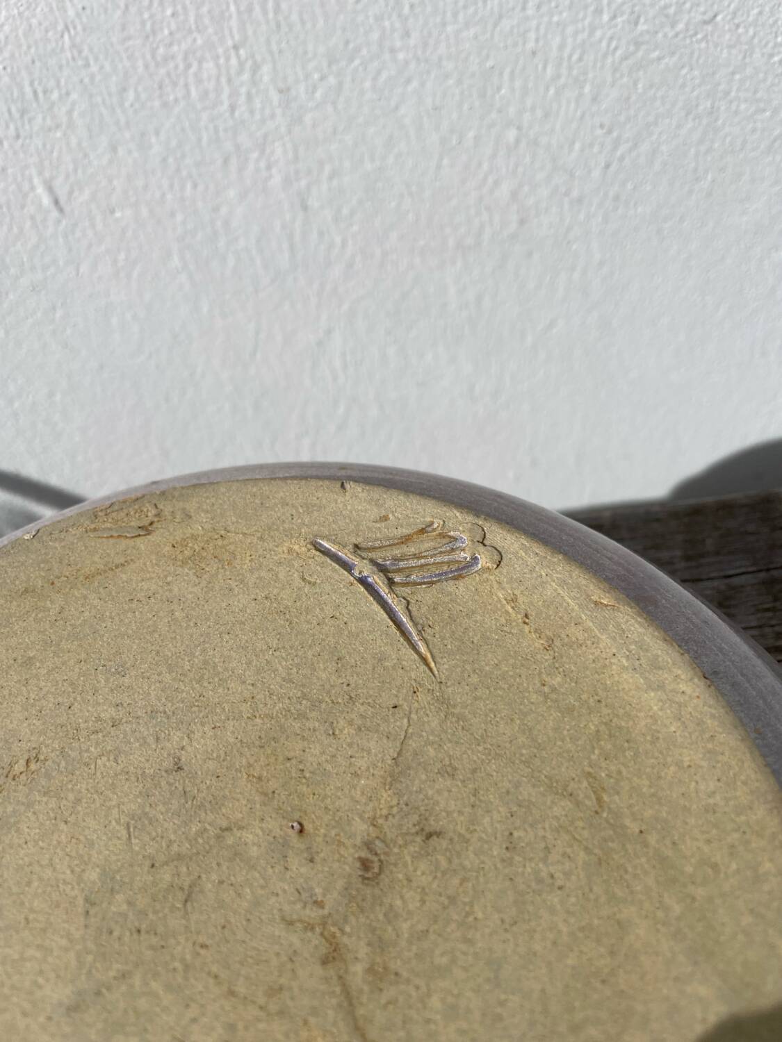 Ceramic pottery salad bowl