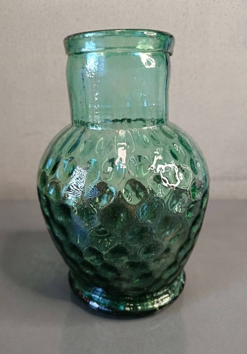 Textured glass vase and carafe duo in blown green glass, Biot style, 1960s.