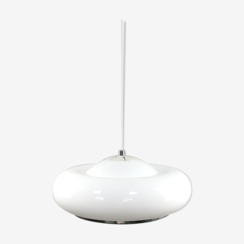 Italian space-age white acrylic pendant lamp