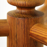 Turned solid pine floor lamp by Uno Kristiansson for Luxus Sweden, 1970s