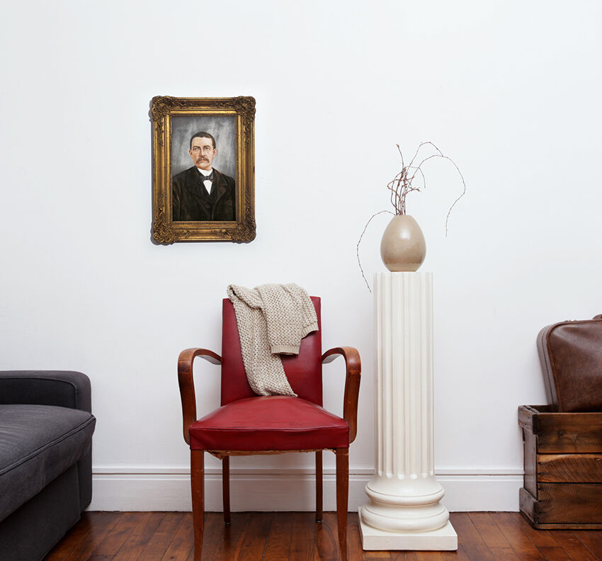 Portrait man 1930 in gold frame