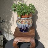 Plant holder, wooden saddle, old base