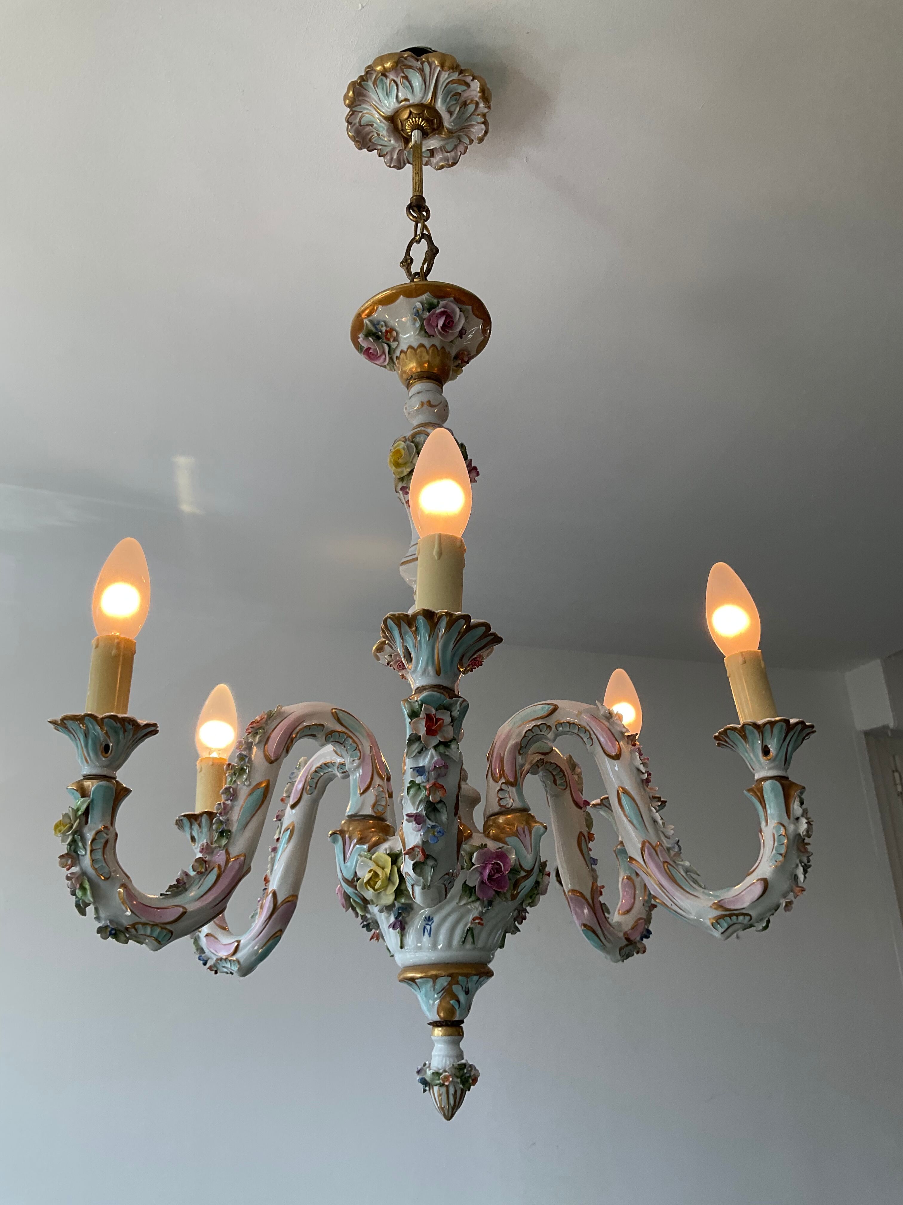 Old chandelier Capodimonte porcelain Italy 6 arms