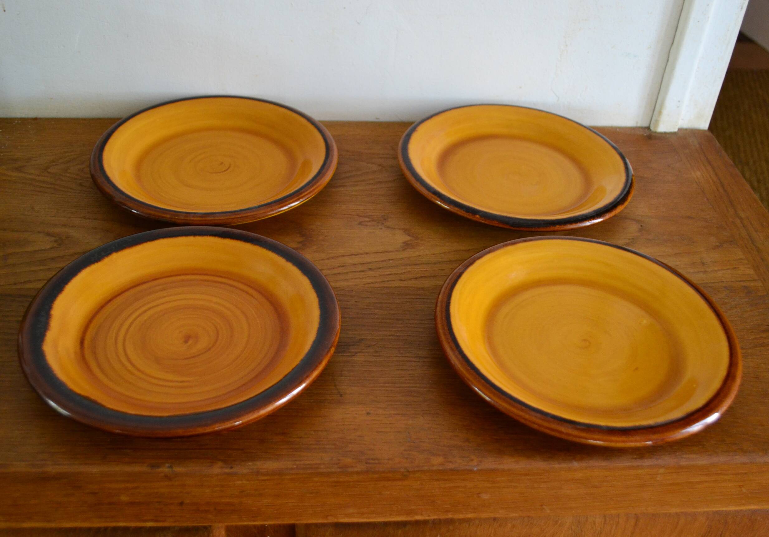 Saint Clément plates porcelain from the 1960s.