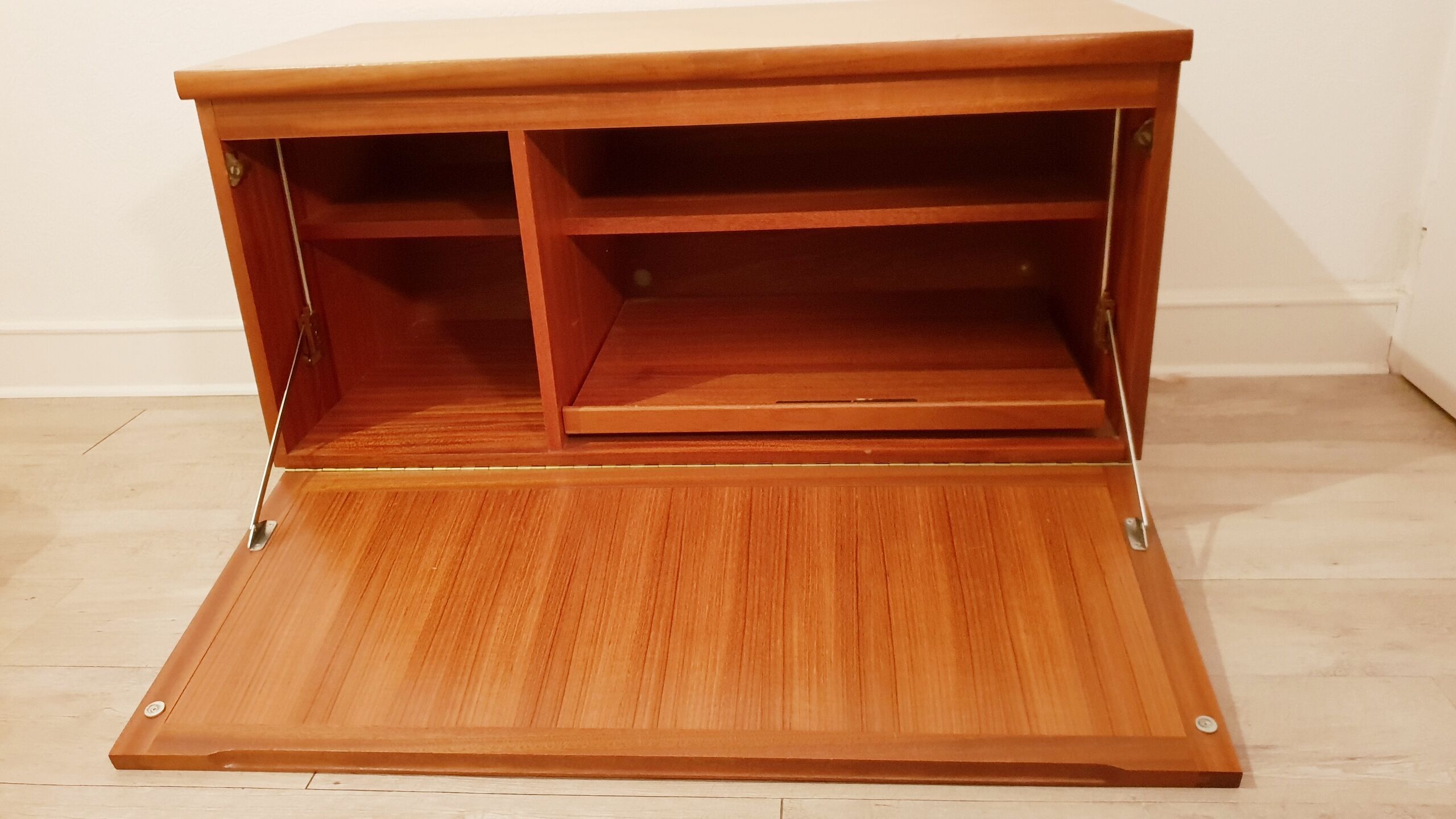 Nathan tv Furniture