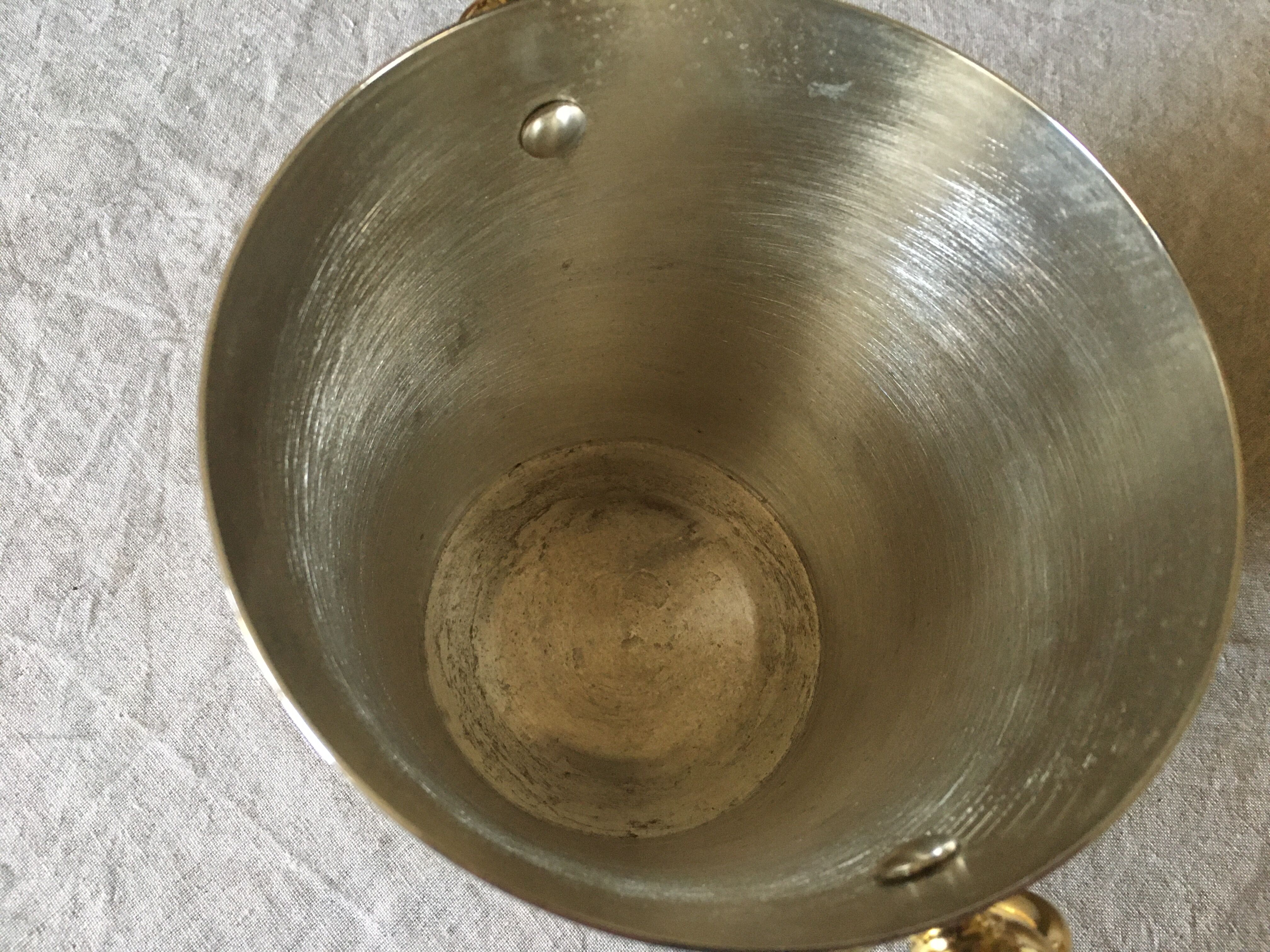 Silver metal ice bucket