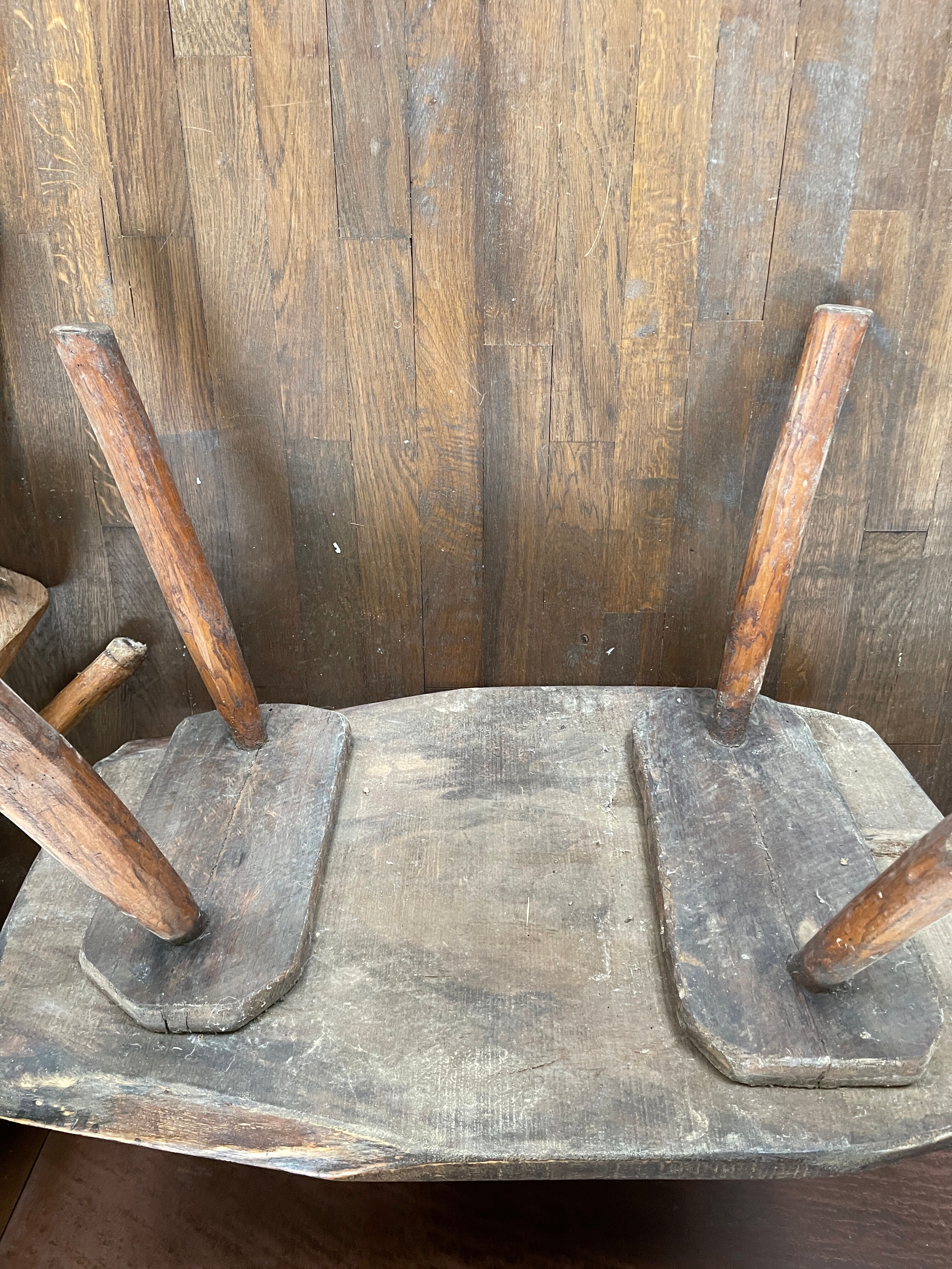 Ensemble table basse et tabourets brutaliste campagne