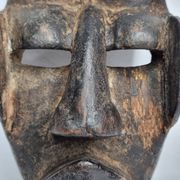 Dan Mask - Ivory Coast - Mid-20th century - Carved wood, 24 cm