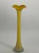 Vase vintage en pâte de verre jaune