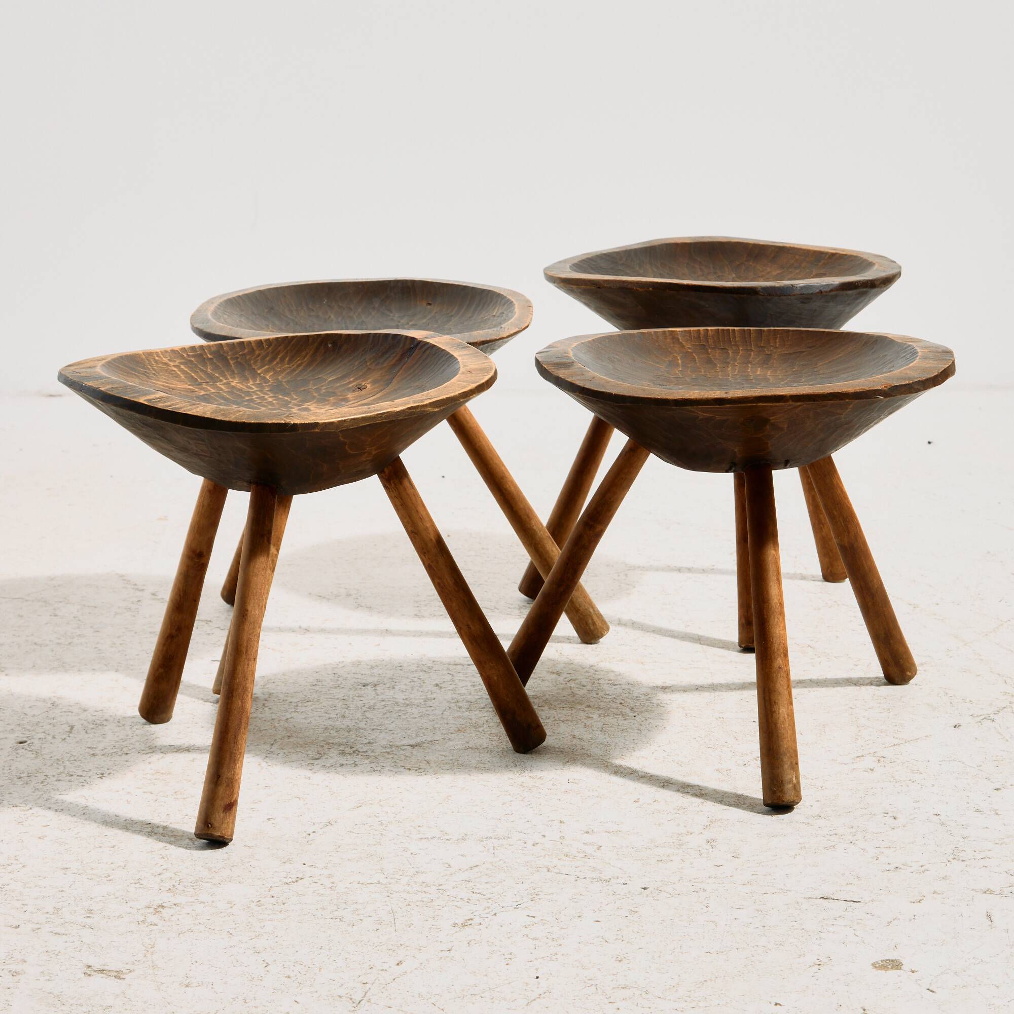 Tabouret de traite artisanal, lot de 4