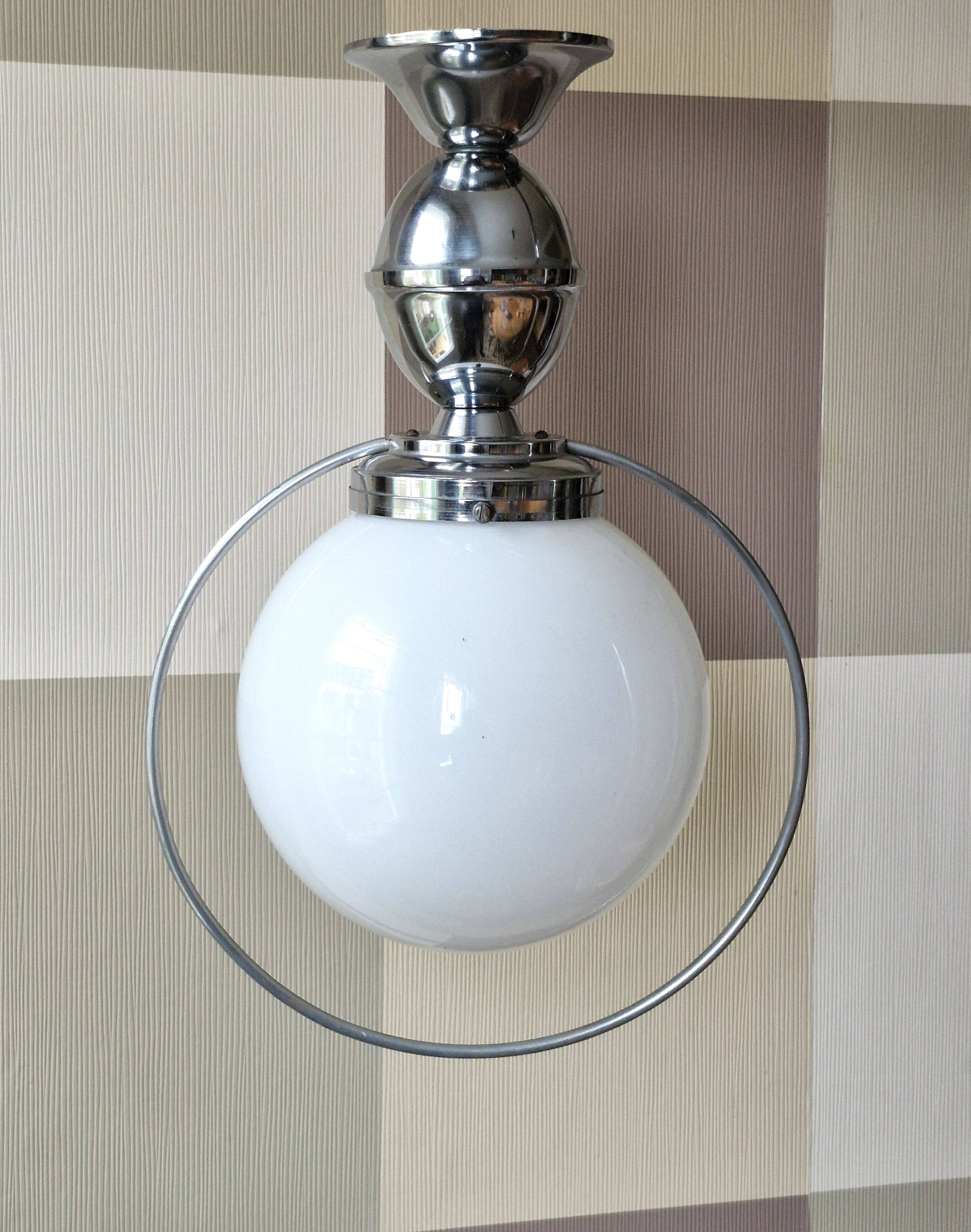 Vintage pendant light from the 40s/50s