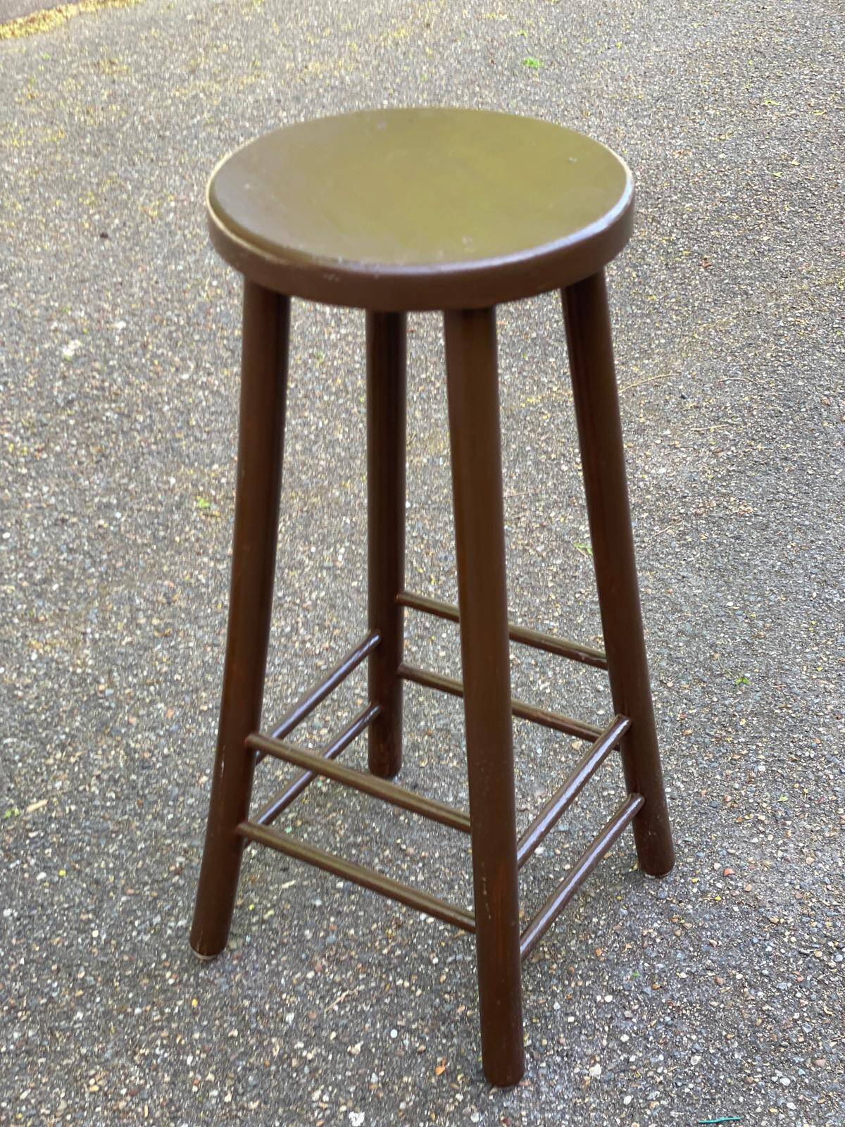 Vintage high bar stool in solid wood 72cm