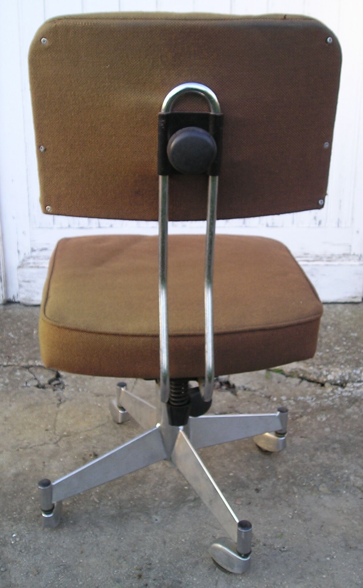 Workshop or Office Flambo swivel and wheel chair