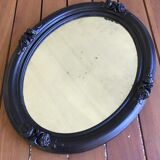 Romantic oval mirror with embossed roses