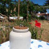 Sandstone pot enamelled beige sand and its cork in croated cork