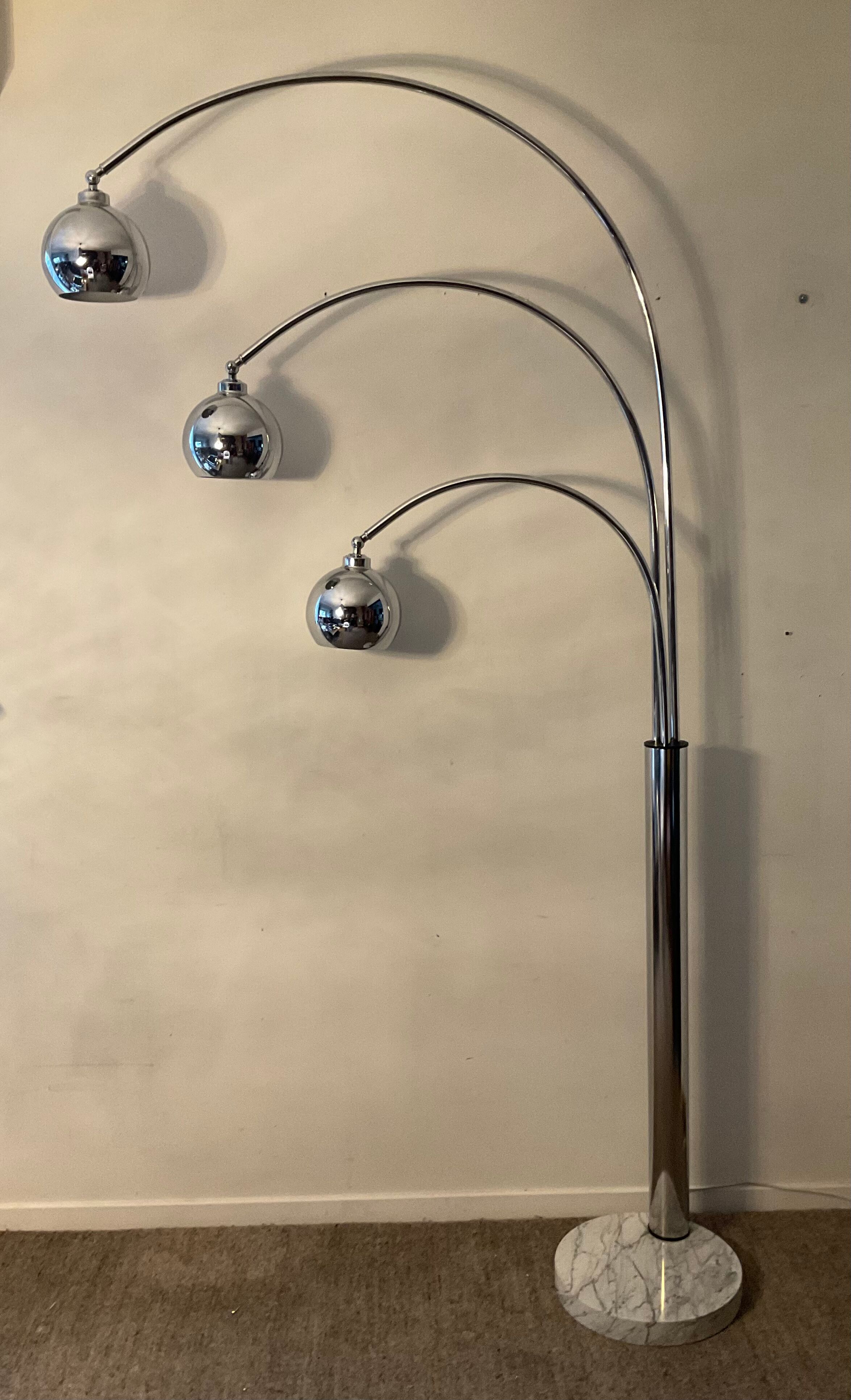 Lampadaire Muguet vintage années 70