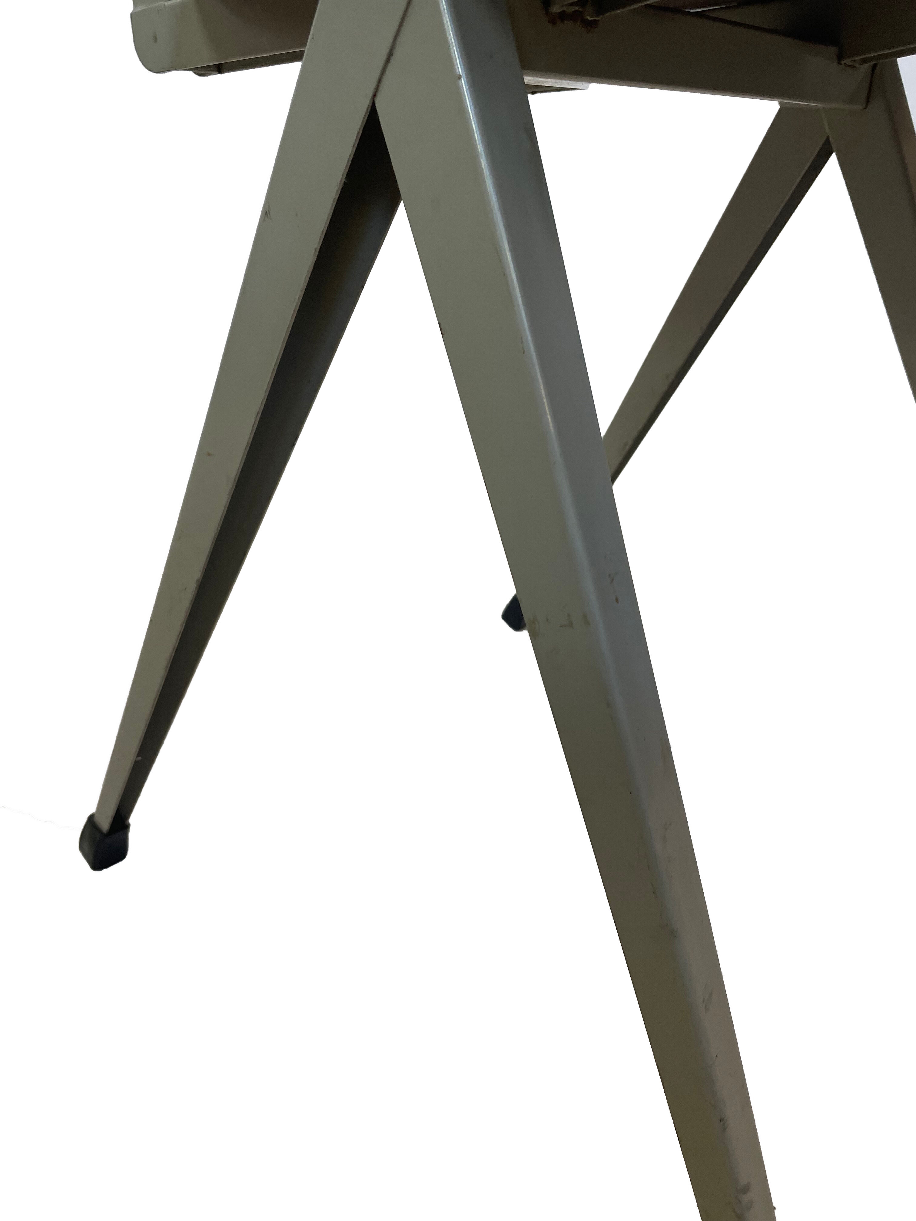 Industrial chair Galvanitas S16 Pagholz Netherlands 60's Design