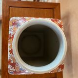 Vase style Imari