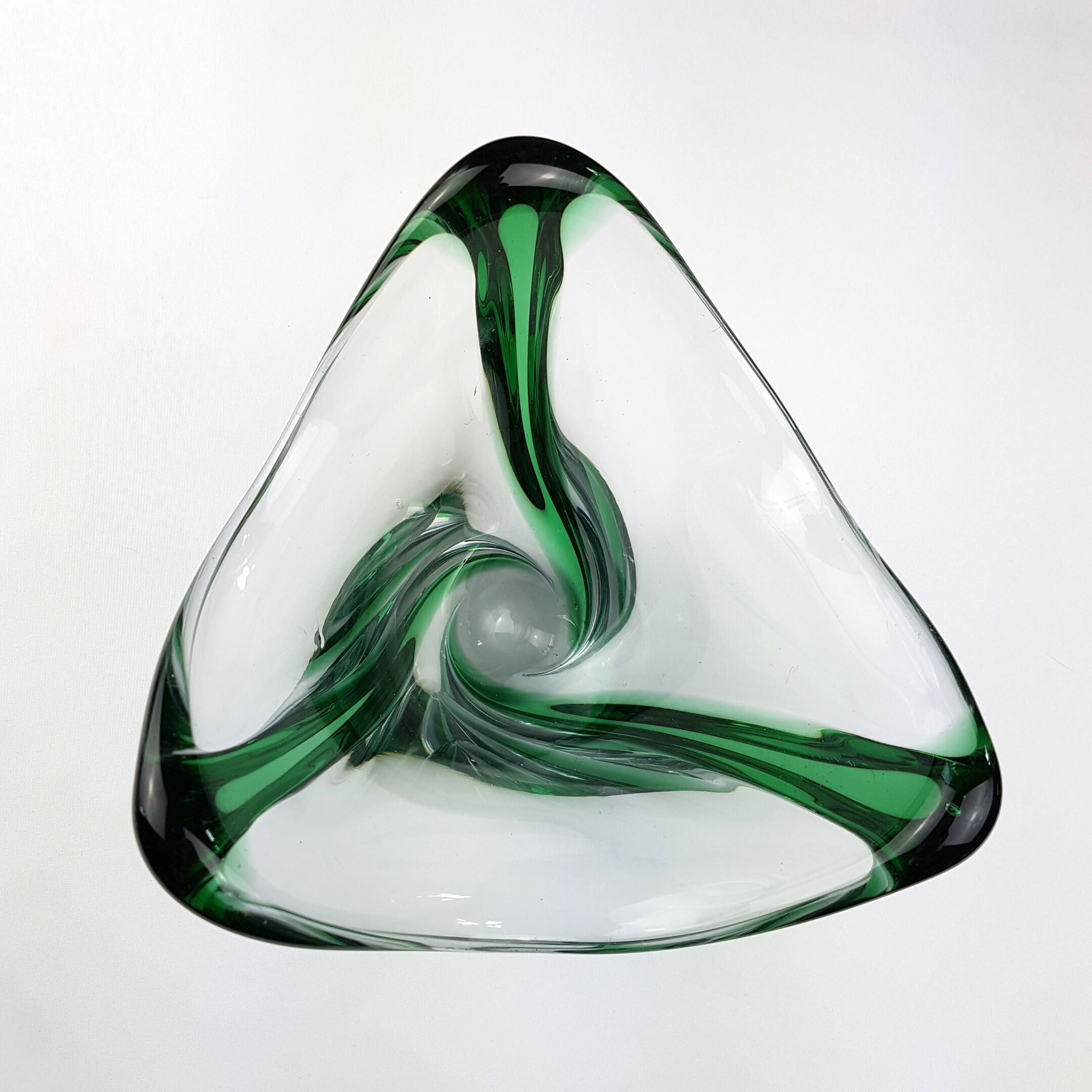 Vase en verre épais vert Murano vintage