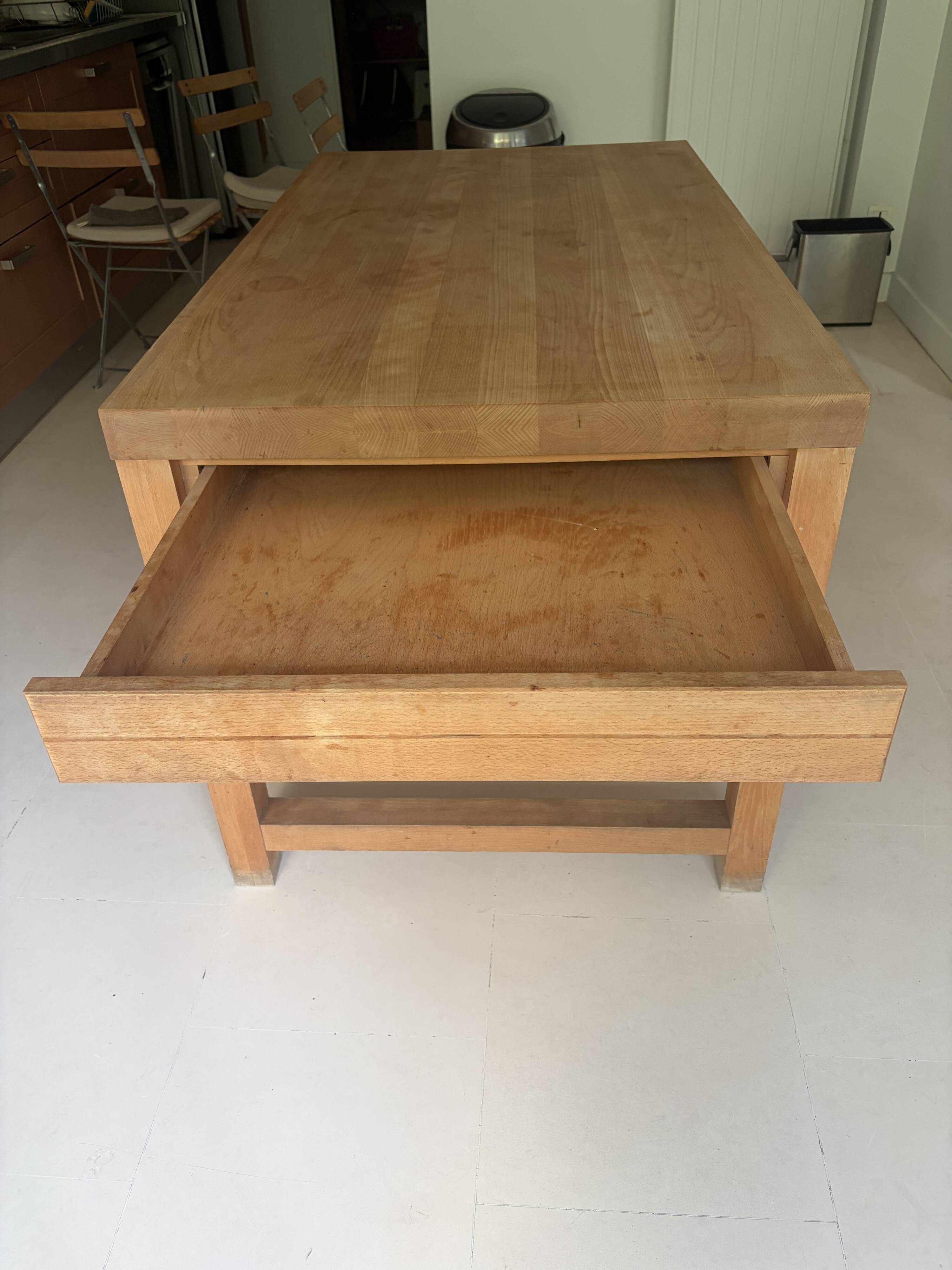 Oak kitchen table