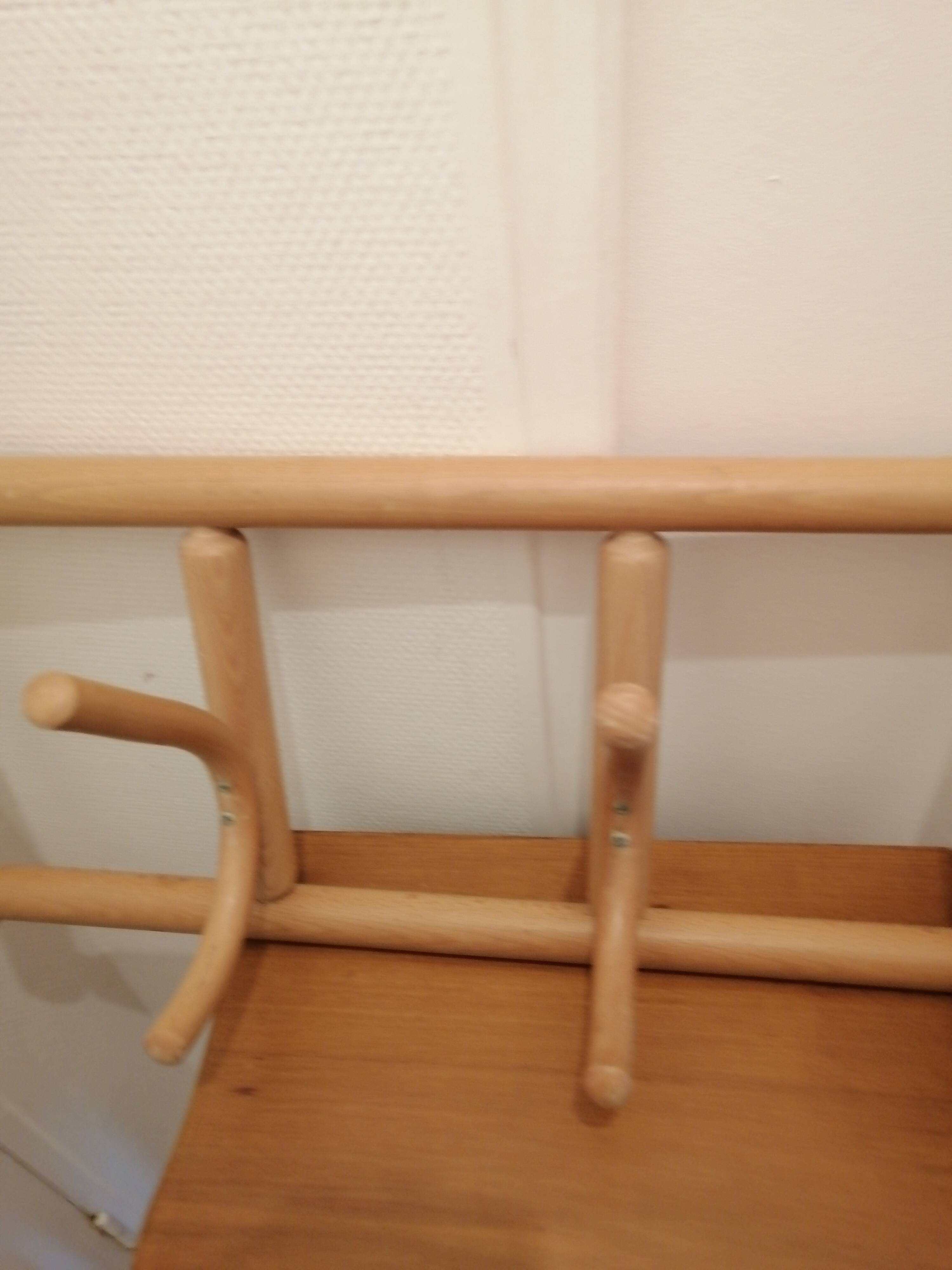 Vintage curved wood wall coat rack by ton cechoslovakia 1980