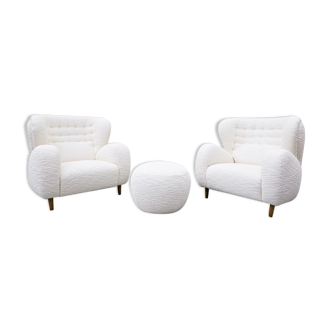 Paire de fauteuils italiens et pouf