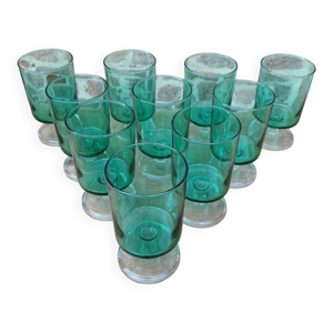 10 verres à pied anciens