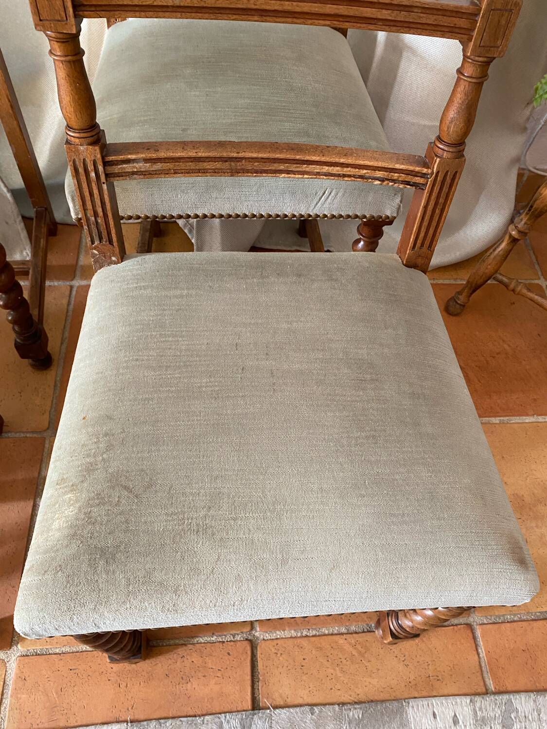 Six turned wooden chairs