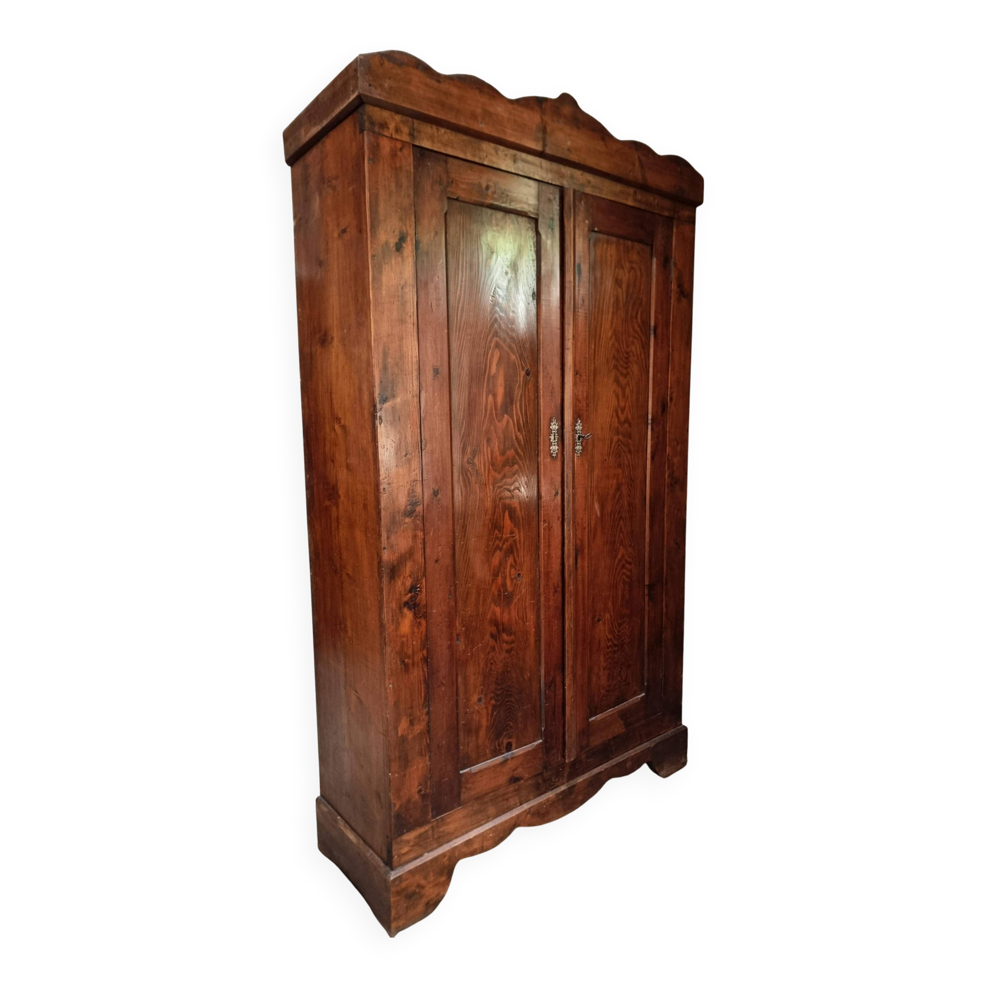 Antique French pine bonnetière – rustic country wardrobe – circa 1900–1920