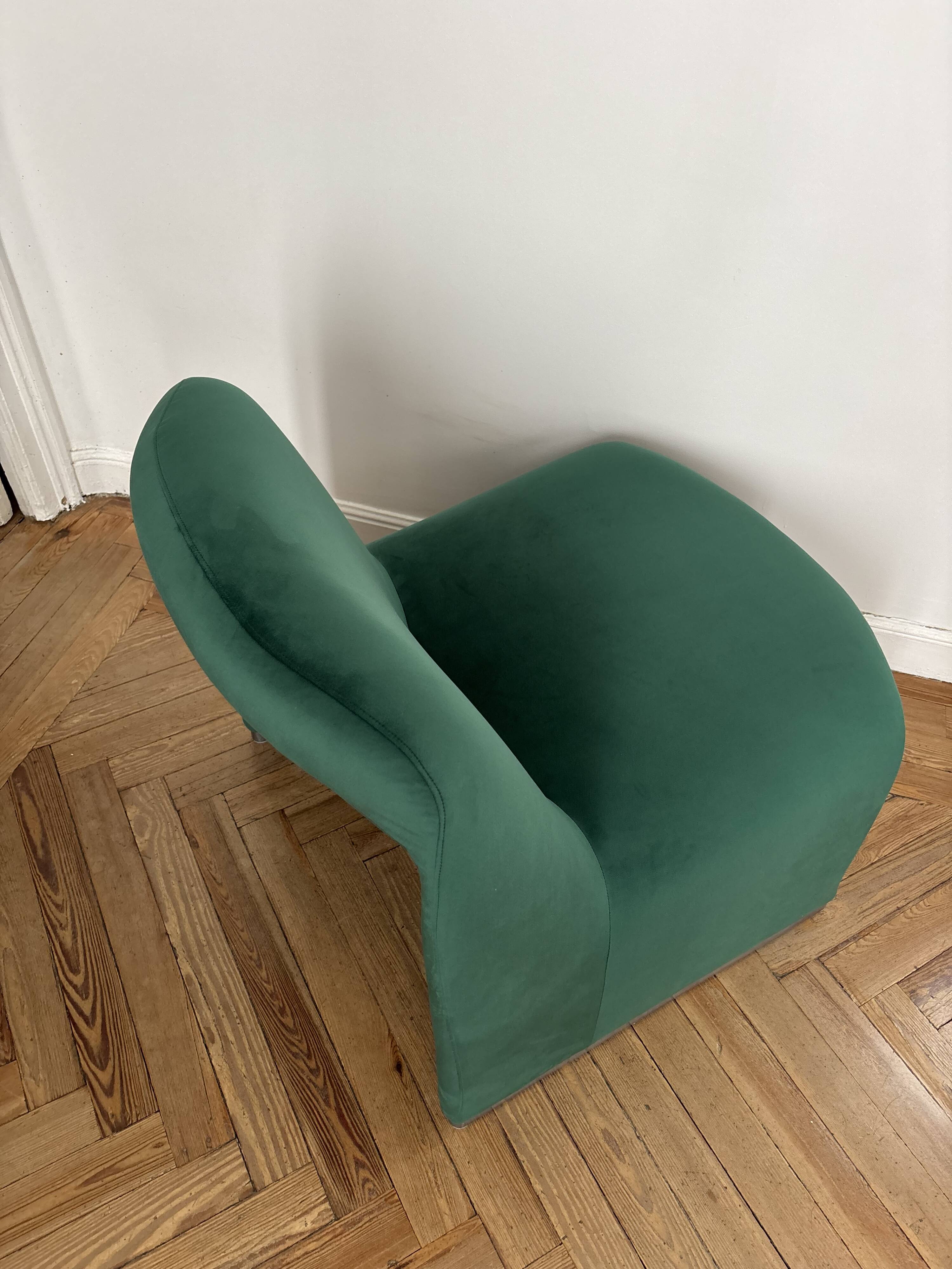 Alky armchair