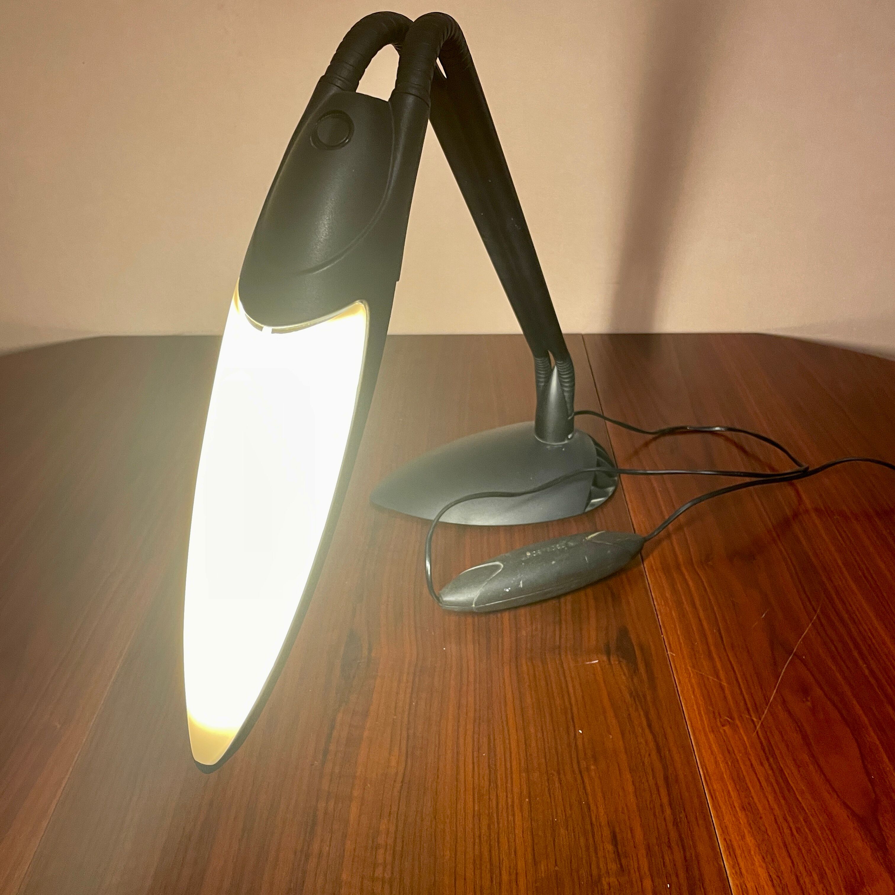 Desk lamp Thierry Blet design 80 model Birdy