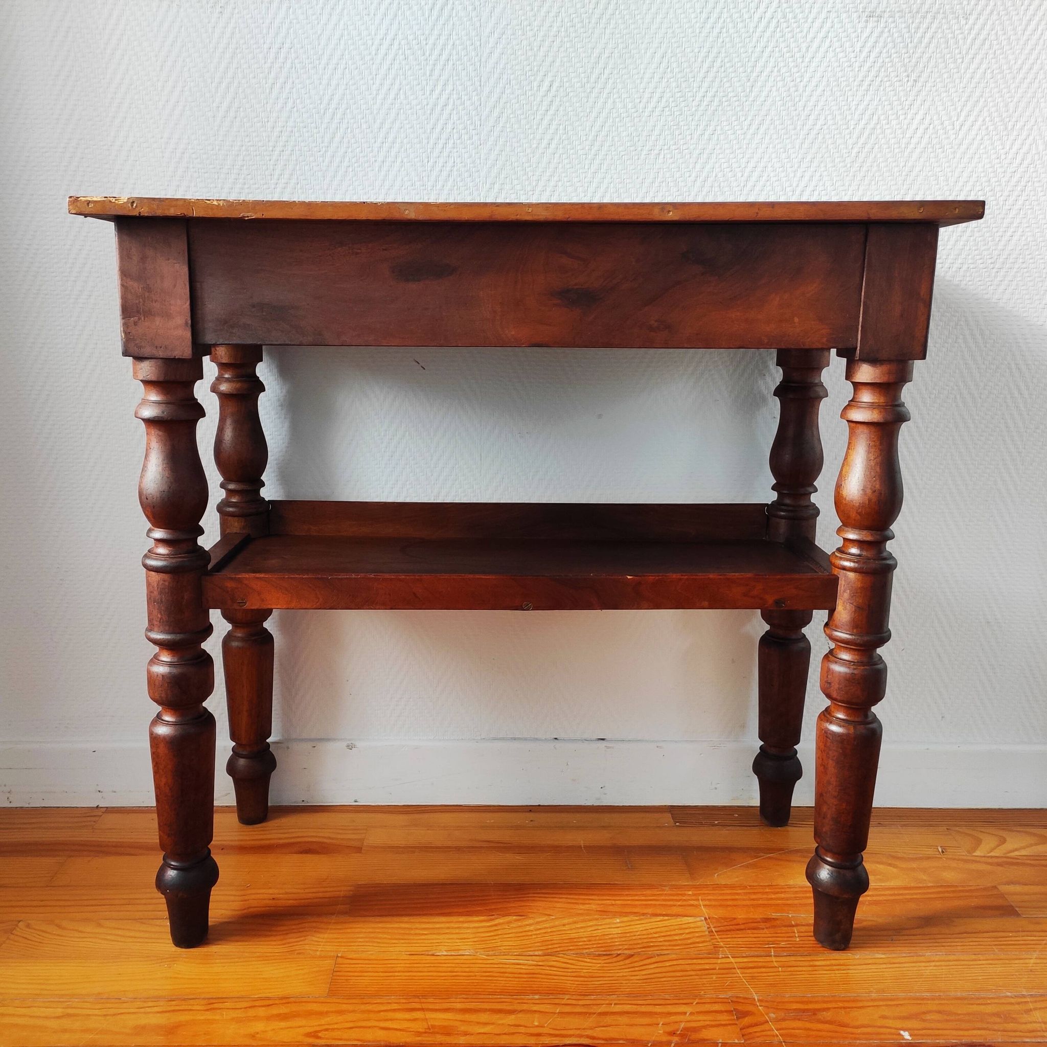 Console ancienne noyer massif desserte