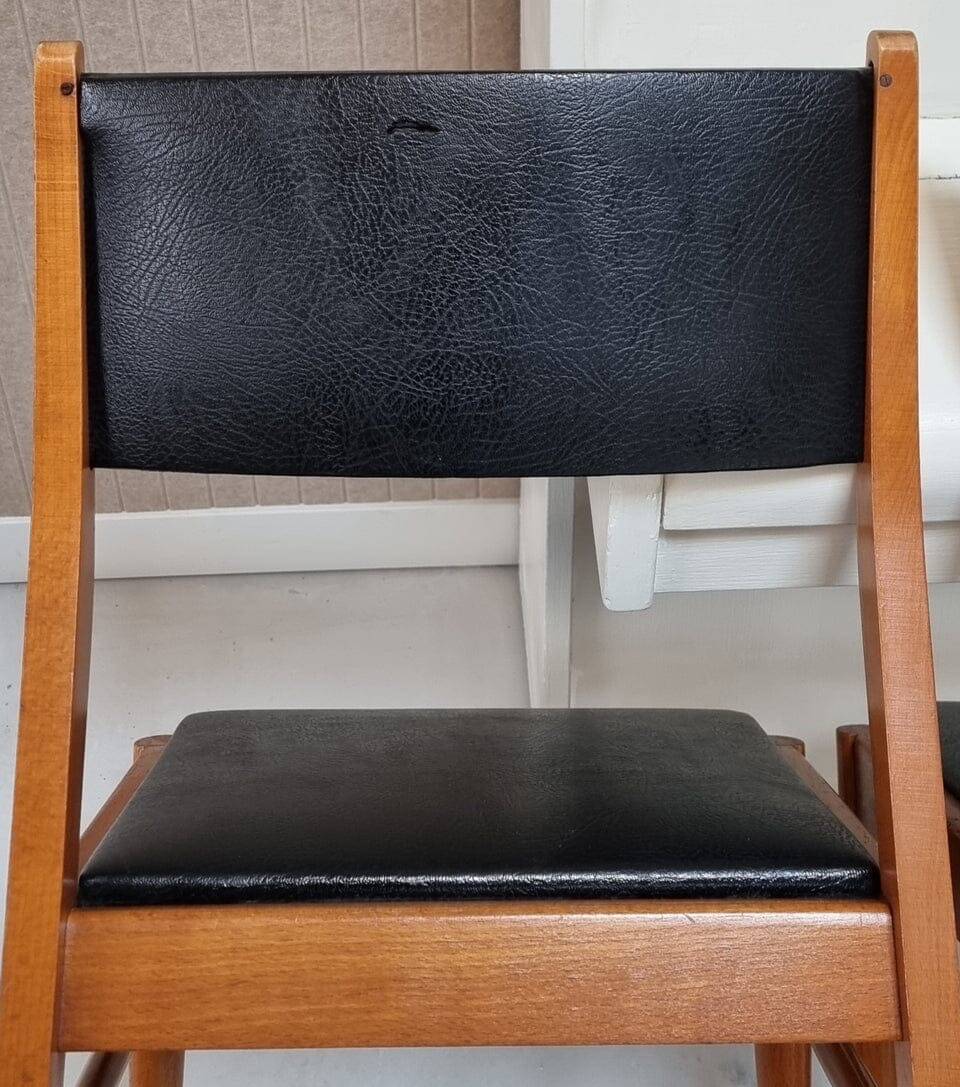 Chaises du milieu du siècle