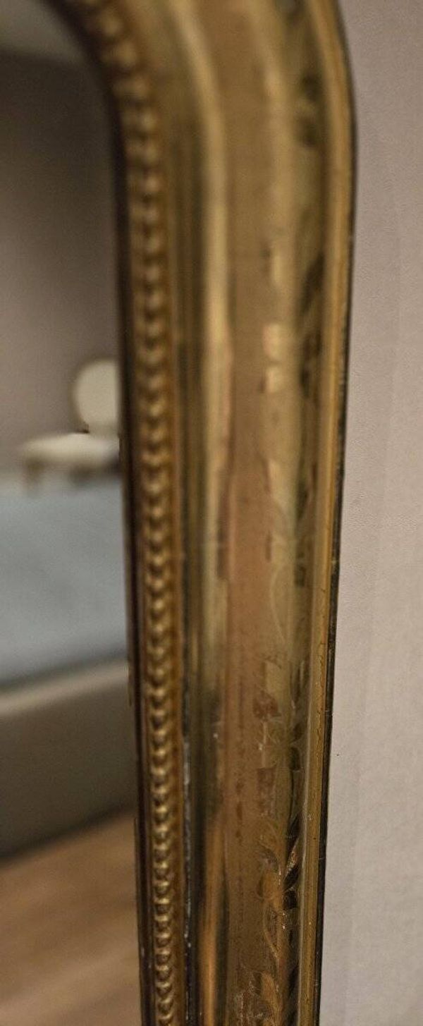 Miroir époque Louis Philippe en bois doré
