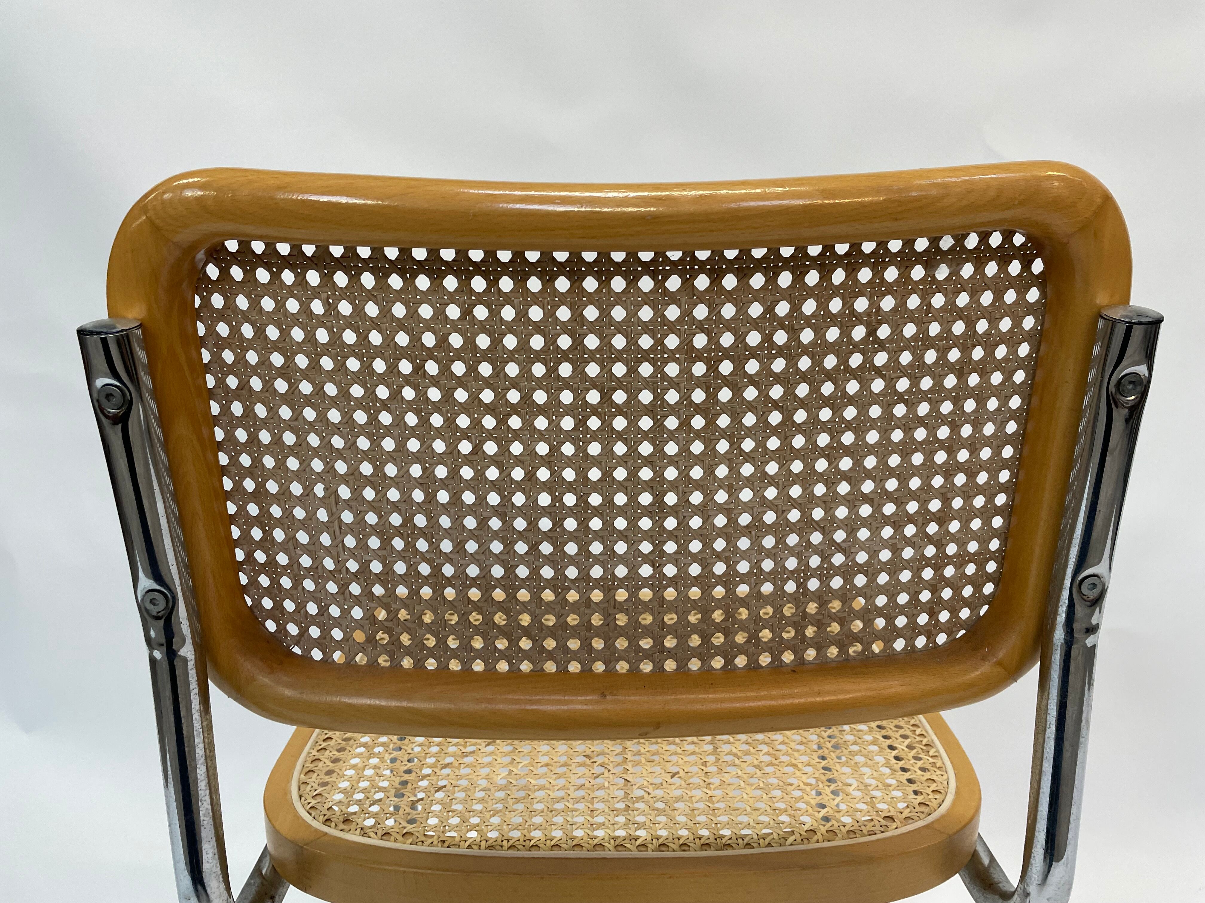 Chaise Cesca modèle b32 en chrome de Marcel Breuer