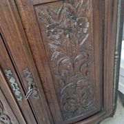 2 Louis XVI style corner cabinets