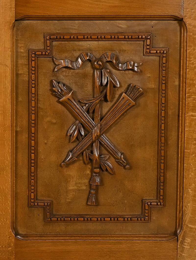 Stained beech bookcase – 1920