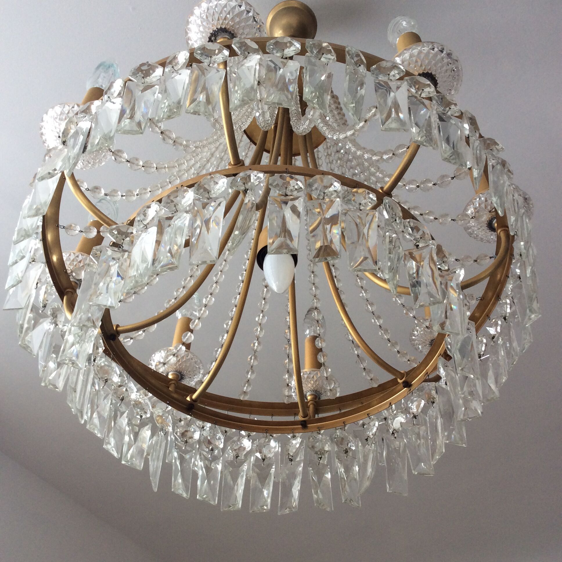 Chandelier crystal stamped balloon